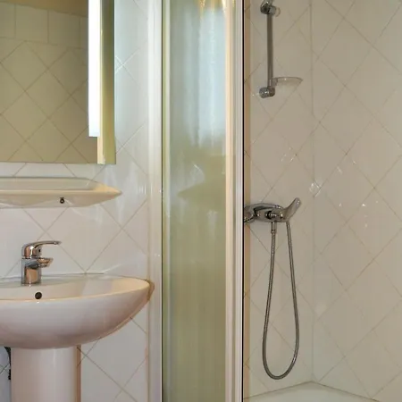 Apartment 2 Pieces 6 Pers, Proche Pistes, Terrasse, Animaux Acceptes - Fr-1-592-17 Bolquere